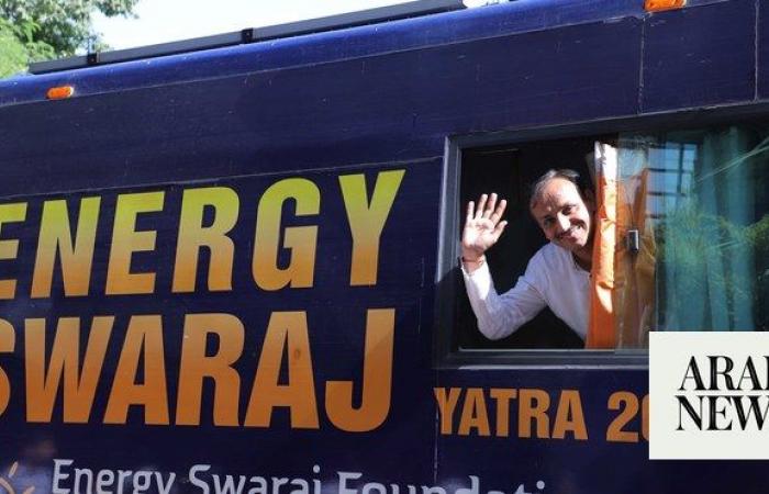 Energy professor traverses India to spur climate movement