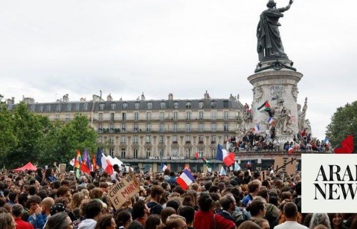 France to deploy more police to prevent trouble after Sunday election