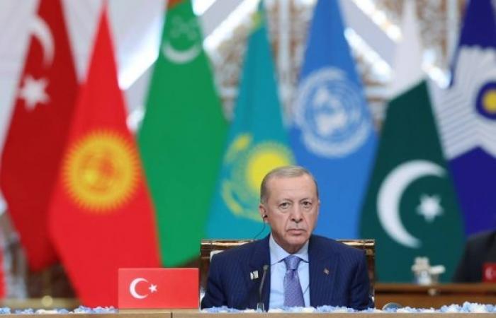 Turkish President calls for restoration of ties with Syria