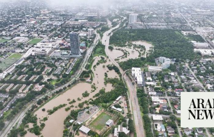 Eight killed after Beryl sweeps across US