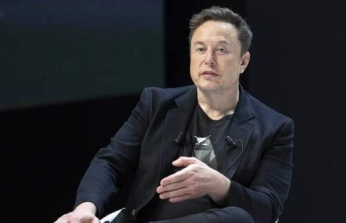 Elon Musk says he’s moving SpaceX and X out of California
