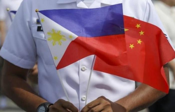 China and Philippines reach deal to ease tensions at disputed shoal