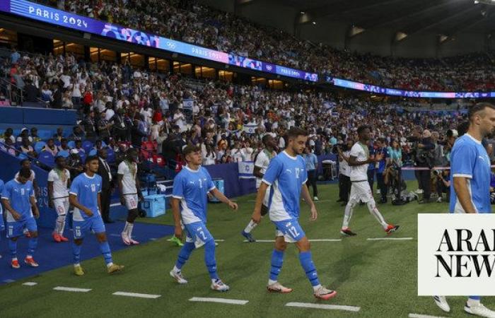 Israel’s national anthem loudly jeered before Olympic soccer match against Mali