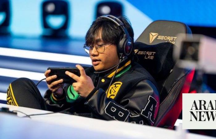 ‘I was so poor as a child I shared a bed with 7 siblings — now I’m worth $300,000 thanks to esports’