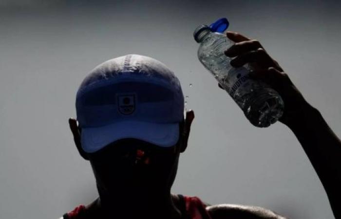 Olympic athletes resort to ice blocks and mini fans amid 'crazy' Paris heat
