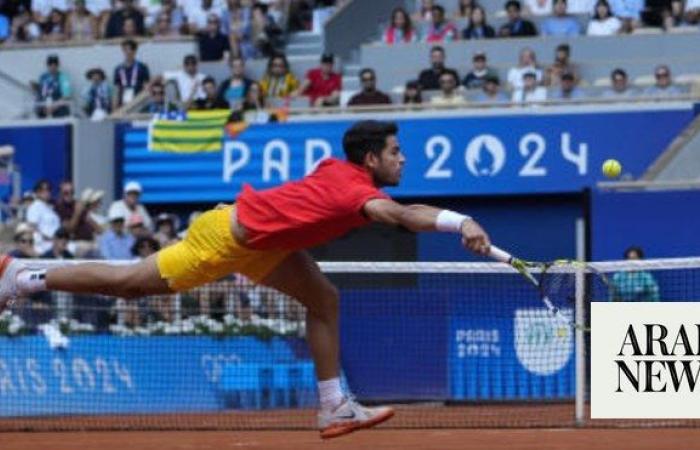 Carlos Alcaraz reaches the Olympics men’s tennis singles final by beating Felix Auger-Aliassime