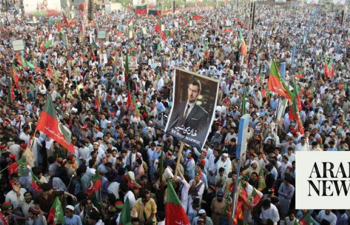 Thousands of supporters of Pakistan’s imprisoned ex-Prime Minister Khan rally to demand his release