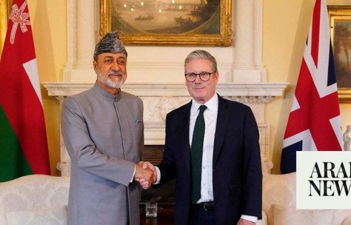 Sultan of Oman meets with British PM in London