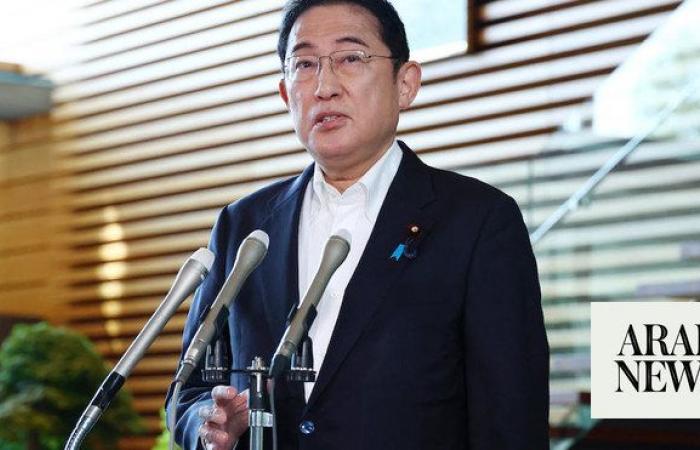 Japan PM scraps overseas trip after ‘megaquake’ advisory