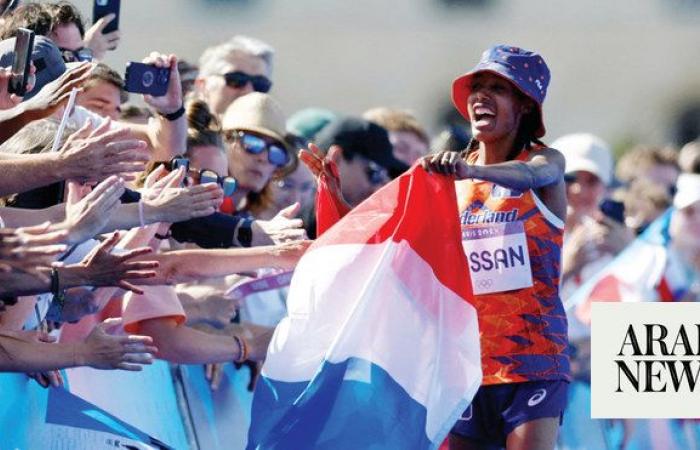 Sifan Hassan wins marathon to claim 3rd Paris medal