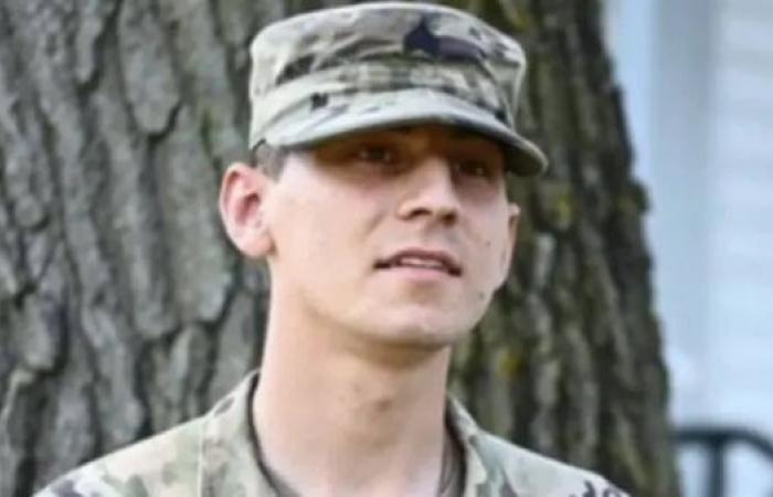 US soldier pleads guilty to selling secrets to China