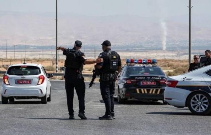 Three Israelis shot dead at West Bank-Jordan crossing