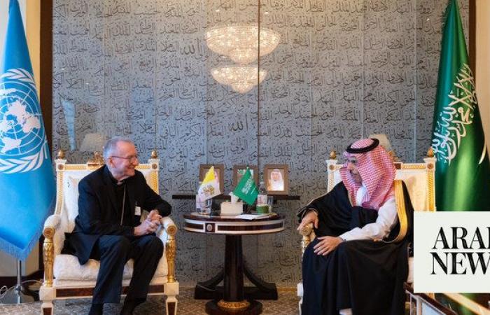 Saudi FM meets Vatican’s Secretary of State in New York 