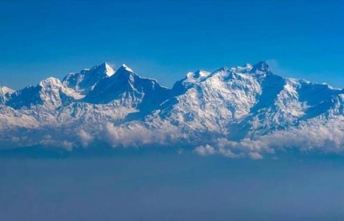 Remains of British mountaineer discovered nearly a century after his disappearance on Mount Everest