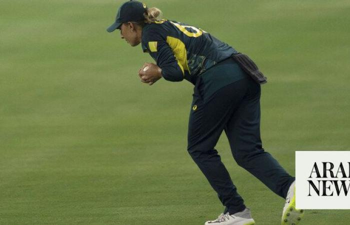 Injury-hit Australia thrash ‘embarrassing’ Pakistan at Women’s T20 World Cup