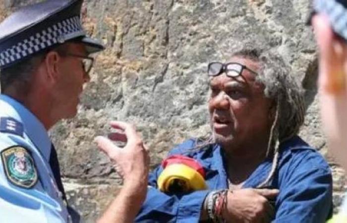 Aboriginal protester arrested during Charles's Sydney tour