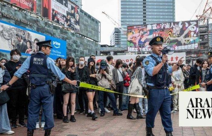 Final campaigning in tight Japan election