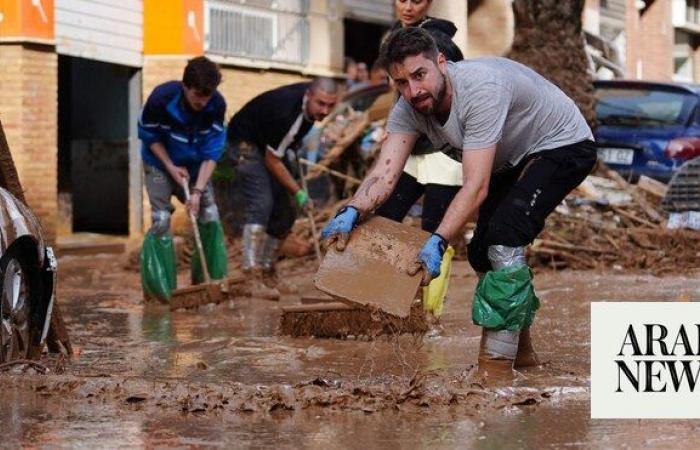 Spain braces for more flood deaths, steps up aid