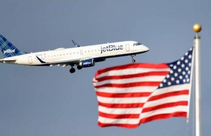 US voters flying home in time for election 