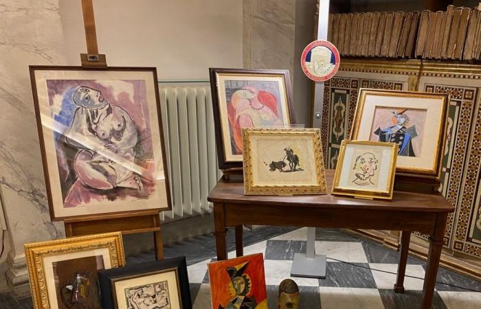 Huge crime network forging Banksy, Warhol and Picasso uncovered in Italy