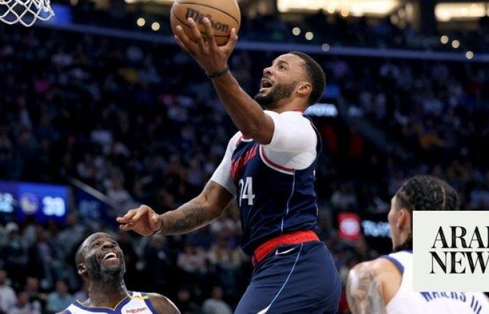 Clippers upset Warriors, Lillard saves Bucks