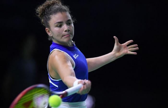 Italy defeat Swiatek’s Poland in dramatic semi-final to secure back-to-back Billie Jean King Cup finals