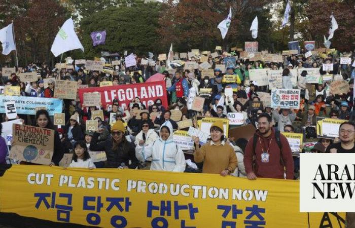 In South Korea, nations meet in final round to address global plastic crisis