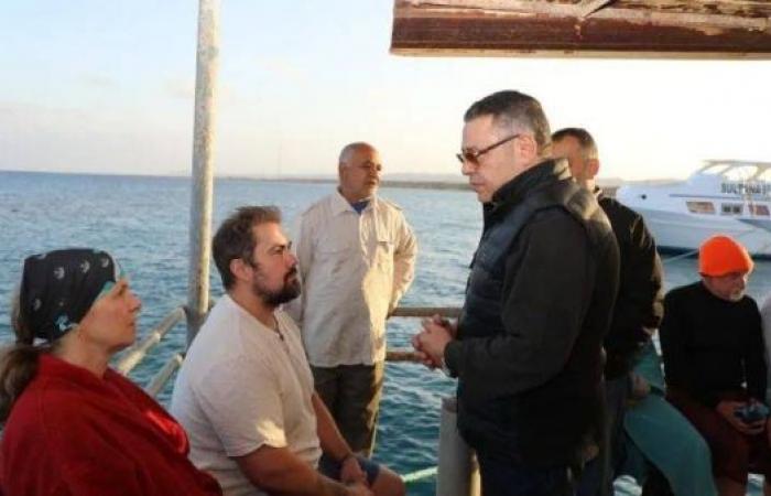 Five survivors found day after Red Sea tourist boat sinking