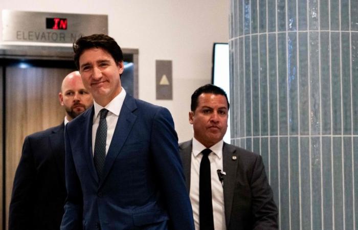 Canadian PM Trudeau in Florida to meet Trump as tariff threats loom