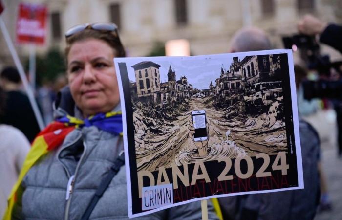 Spanish demonstrators chant ‘murderers’ after deadly floods as Valencian leader rules out resigning