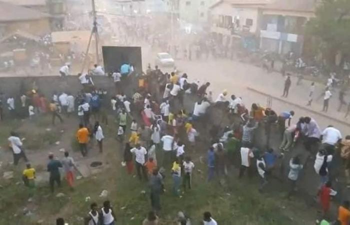 Dozens killed in clashes at Guinea football match: doctors