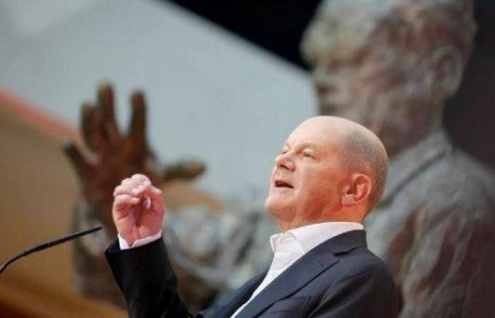 Germany's Scholz makes surprise visit to Kyiv at crucial timing