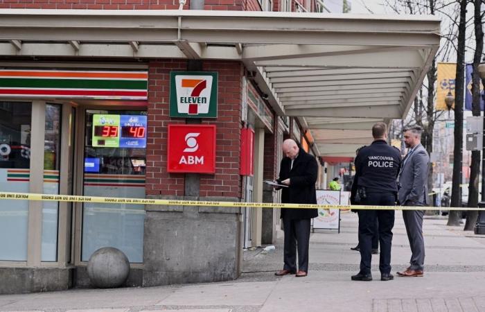 Downtown Vancouver chaos: Knife-wielding man shot dead by Canadian police after injuring two