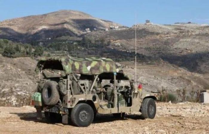 Israel seizes Golan buffer zone after Syrian troops leave positions