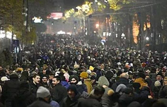 Georgian anti-government protests continue amid intensified police crackdown