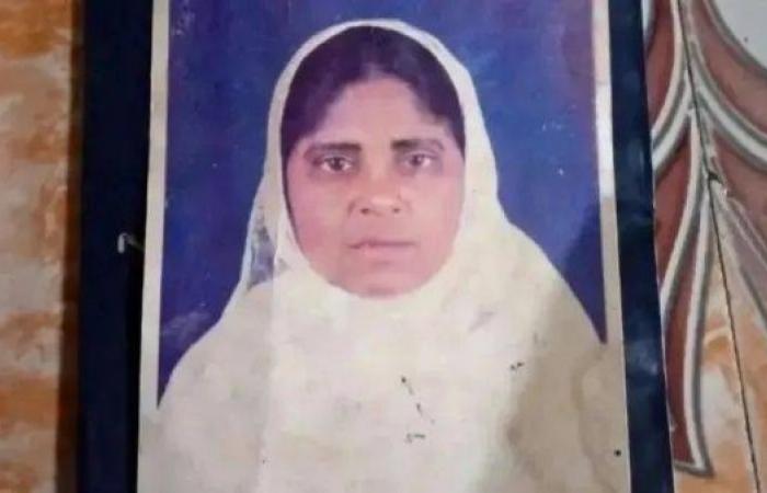 Missing Indian woman found in Pakistan returns home after 22 years