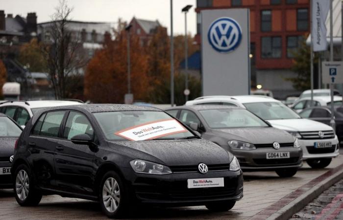 Volkswagen nears deal with unions to keep car plants open in Germany