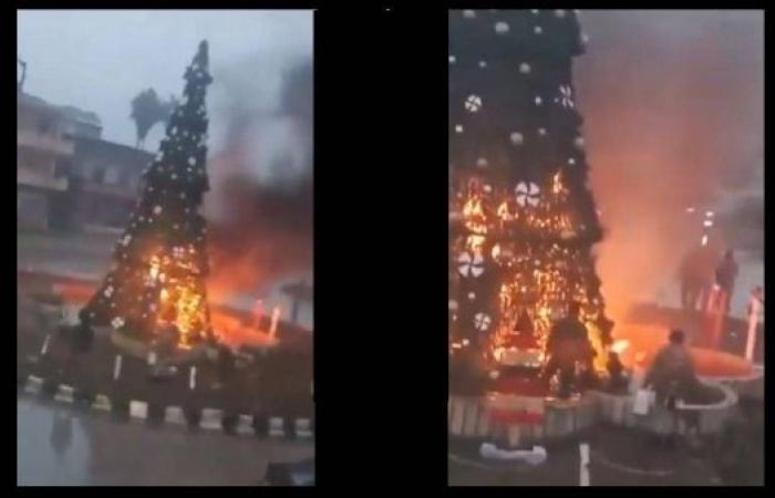 Protests erupt in Syria over Christmas tree burning