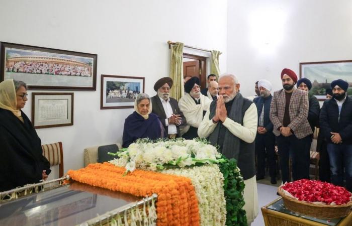 India mourns former PM Manmohan Singh ahead of state funeral