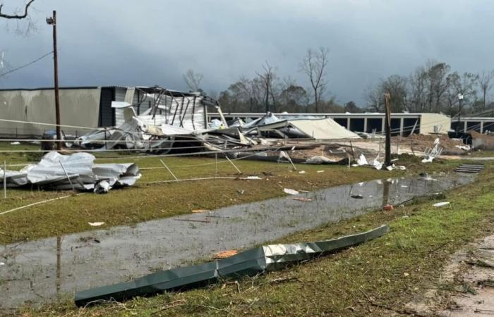 Thousands of flights delayed across the US as storms hit holiday travellers, one killed in tornado