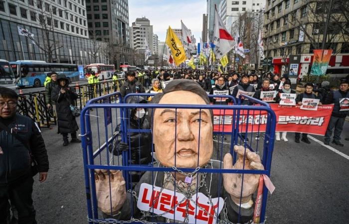 South Korea investigators seek arrest warrant for President Yoon Suk Yeol over martial law