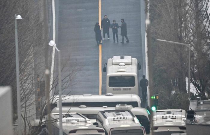 Arrest deadline for impeached South Korean president enters final day