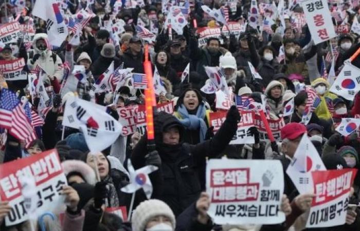 South Korean police take charge in effort to detain impeached President Yoon