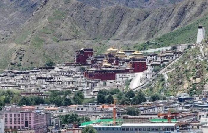 Scores dead as major earthquake strikes Tibet