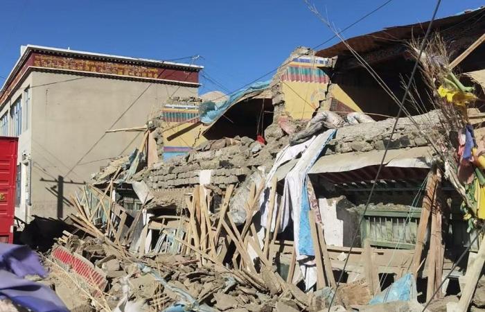 Powerful Tibet earthquake kills 95, rattles Nepal and Bhutan