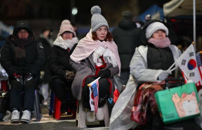 Braving the chill, hundreds rally for South Korea’s Yoon as new arrest bid beckons