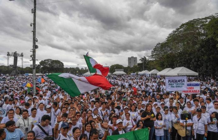 Philippine religious sect rallies against VP Duterte impeachment