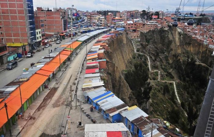 ‘Afraid to live here’: Urban Bolivia’s death-defying homes