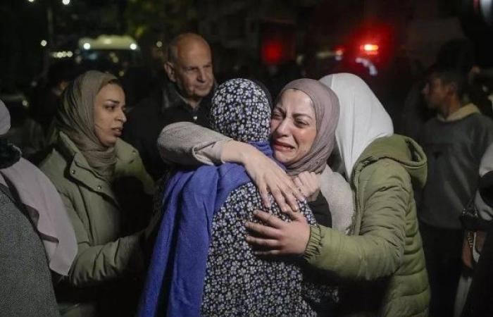 Israel frees 90 Palestinian women, minors from prison on day two of Gaza ceasefire