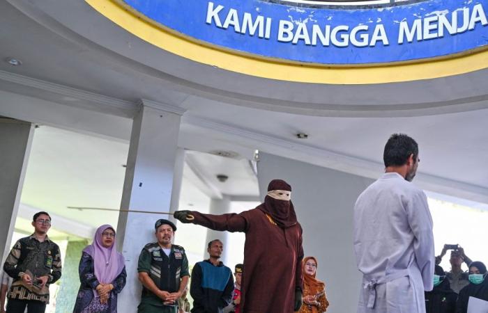 Four flogged in Aceh for online gambling in first public caning of 2025